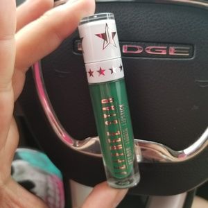 Jeffree star mistletoe